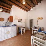 Agrodolce Nocleg ze śniadaniem 4*
