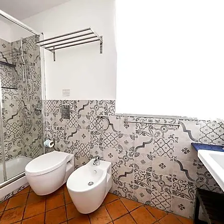 Agrodolce Bed & Breakfast 4*