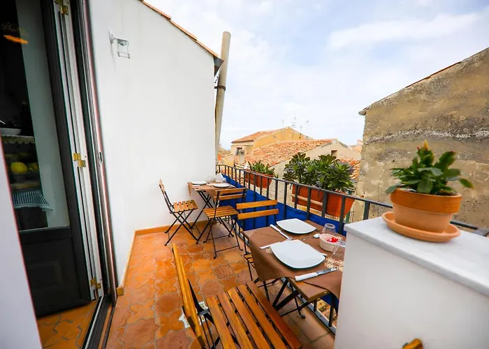 Agrodolce Чефалу